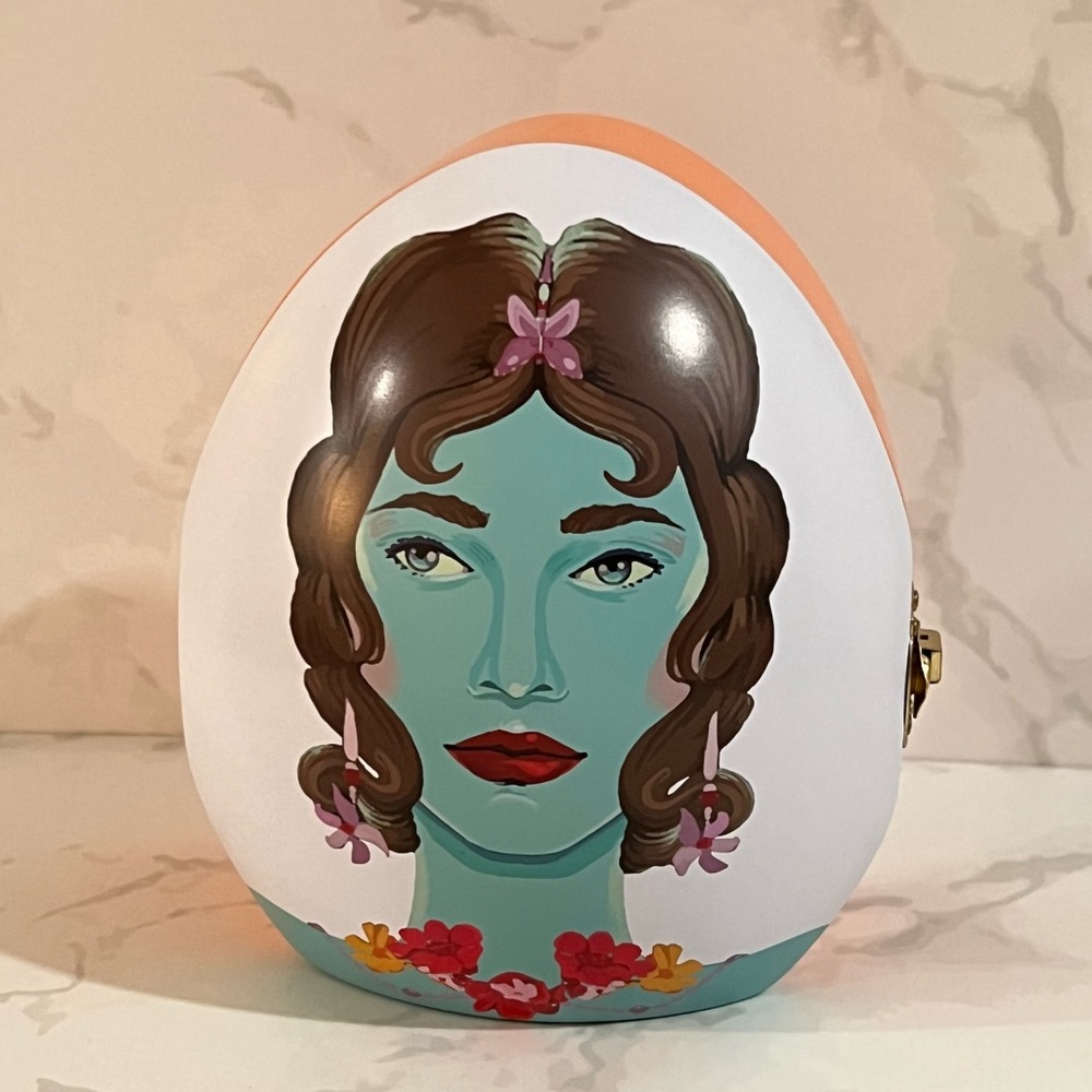 NEW! Bohemian Goddess Beauty Graphic Metal Tin